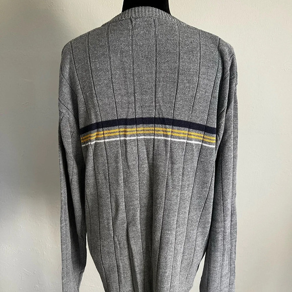 The Original Arizona Jean Companyy V-Neck sweater - Picture 4 of 7